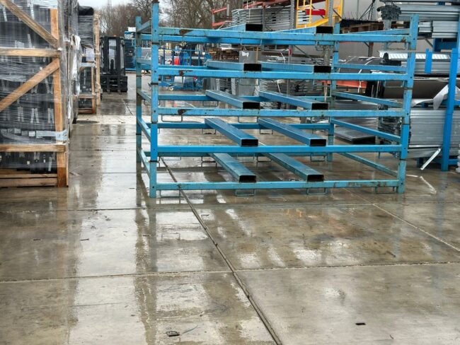 IBP 2000 laukums Stopiņos